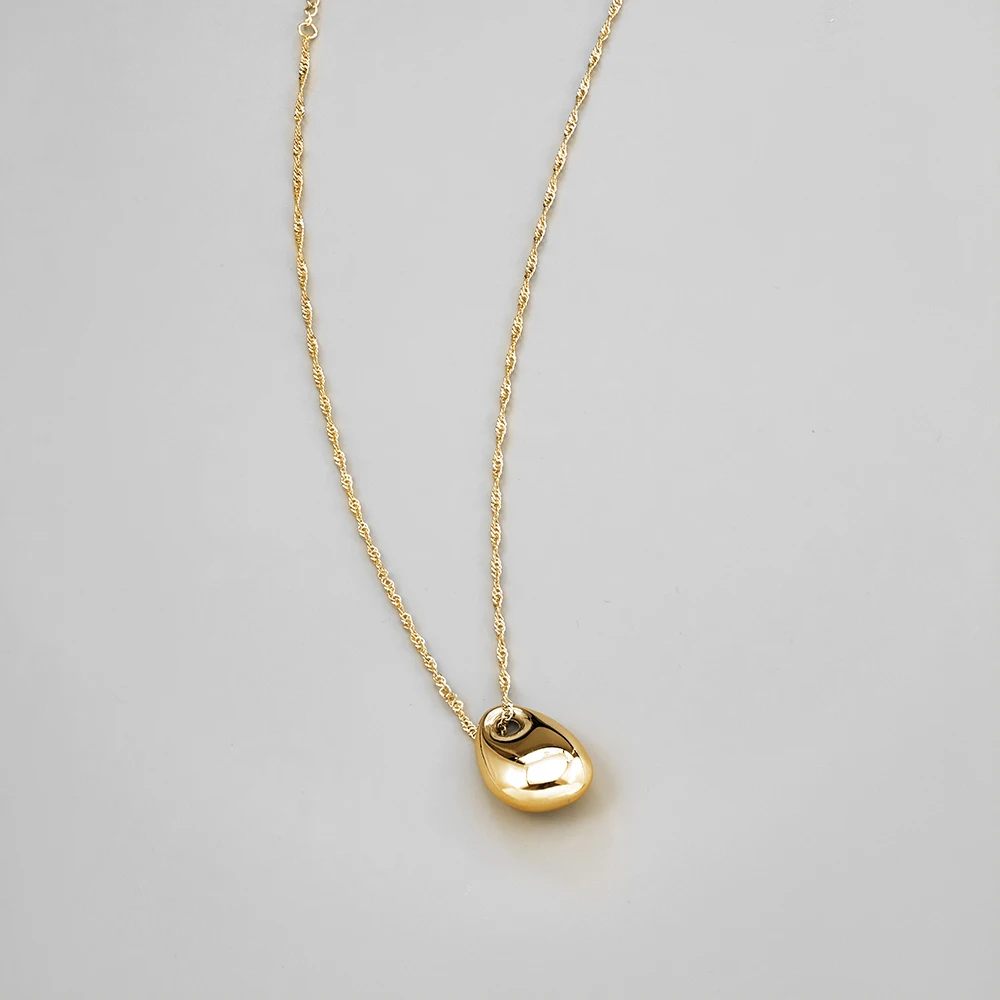 Hollow Irregular Necklace - Image 7