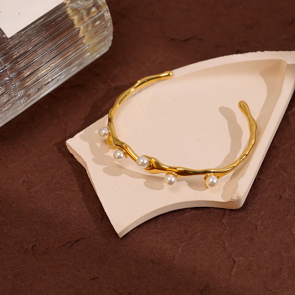 Branch Pearl Bracelet - Image 5