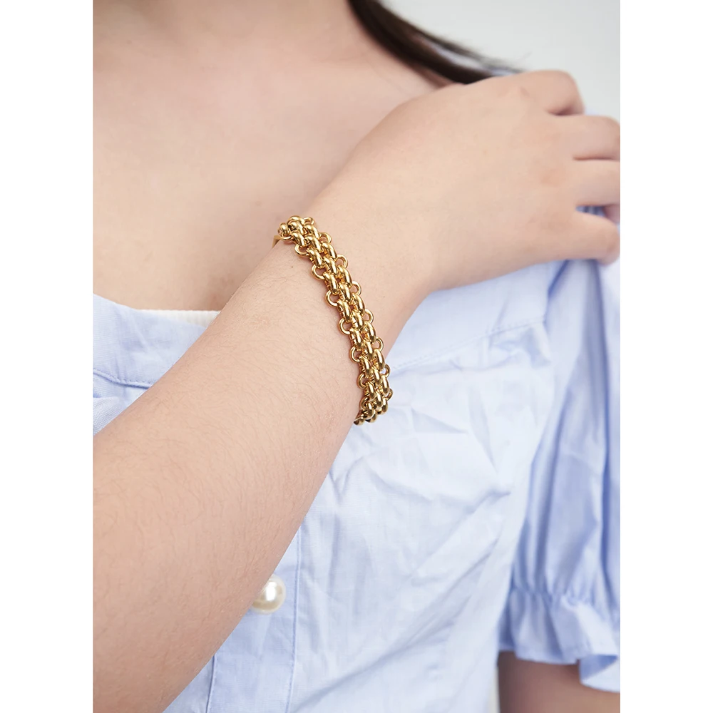 Oval OT Buckle Bracelet - Image 4