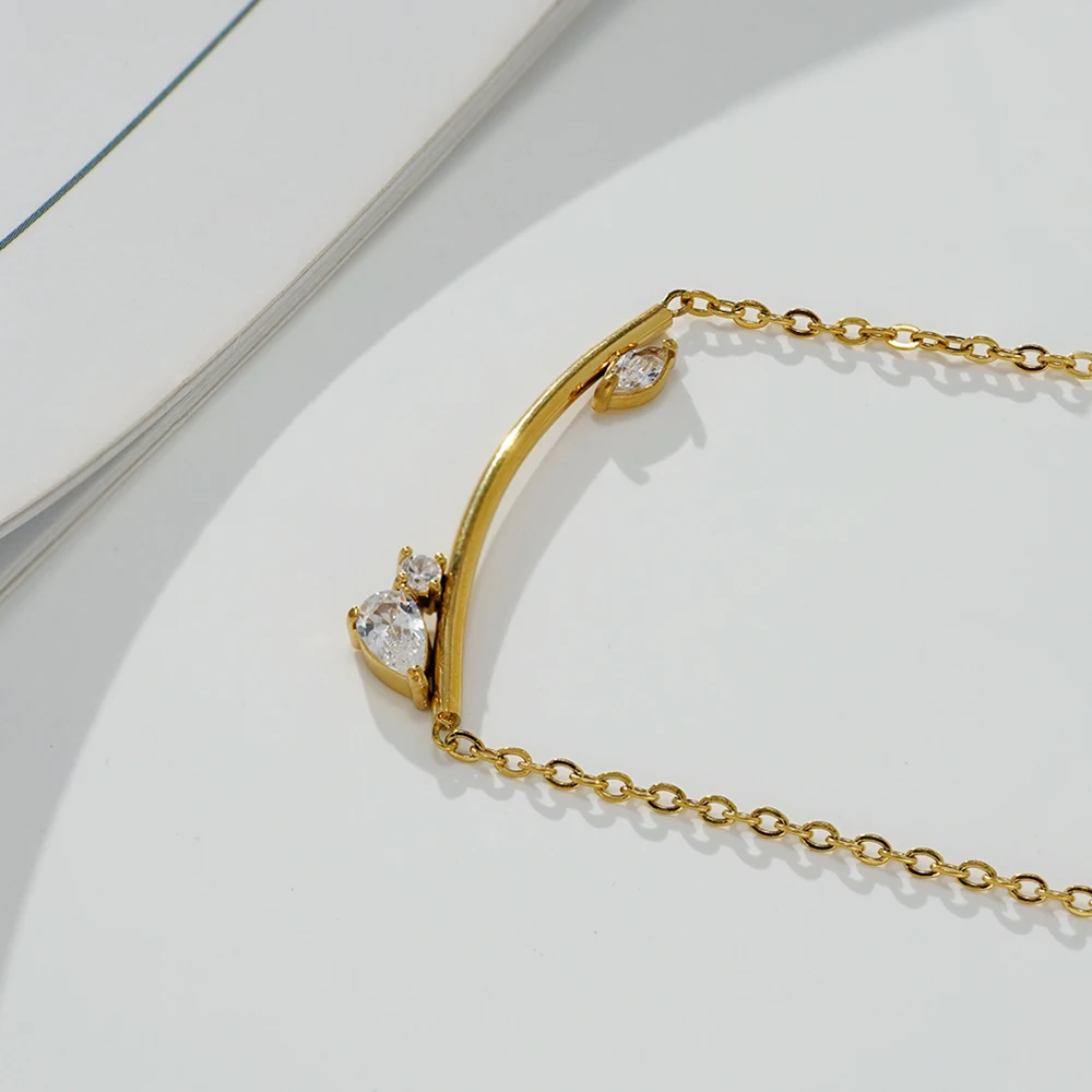 Thin Zircon Necklace - Image 4