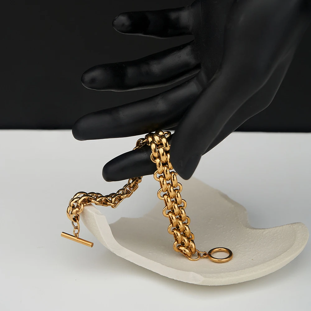 Oval OT Buckle Bracelet - Image 3