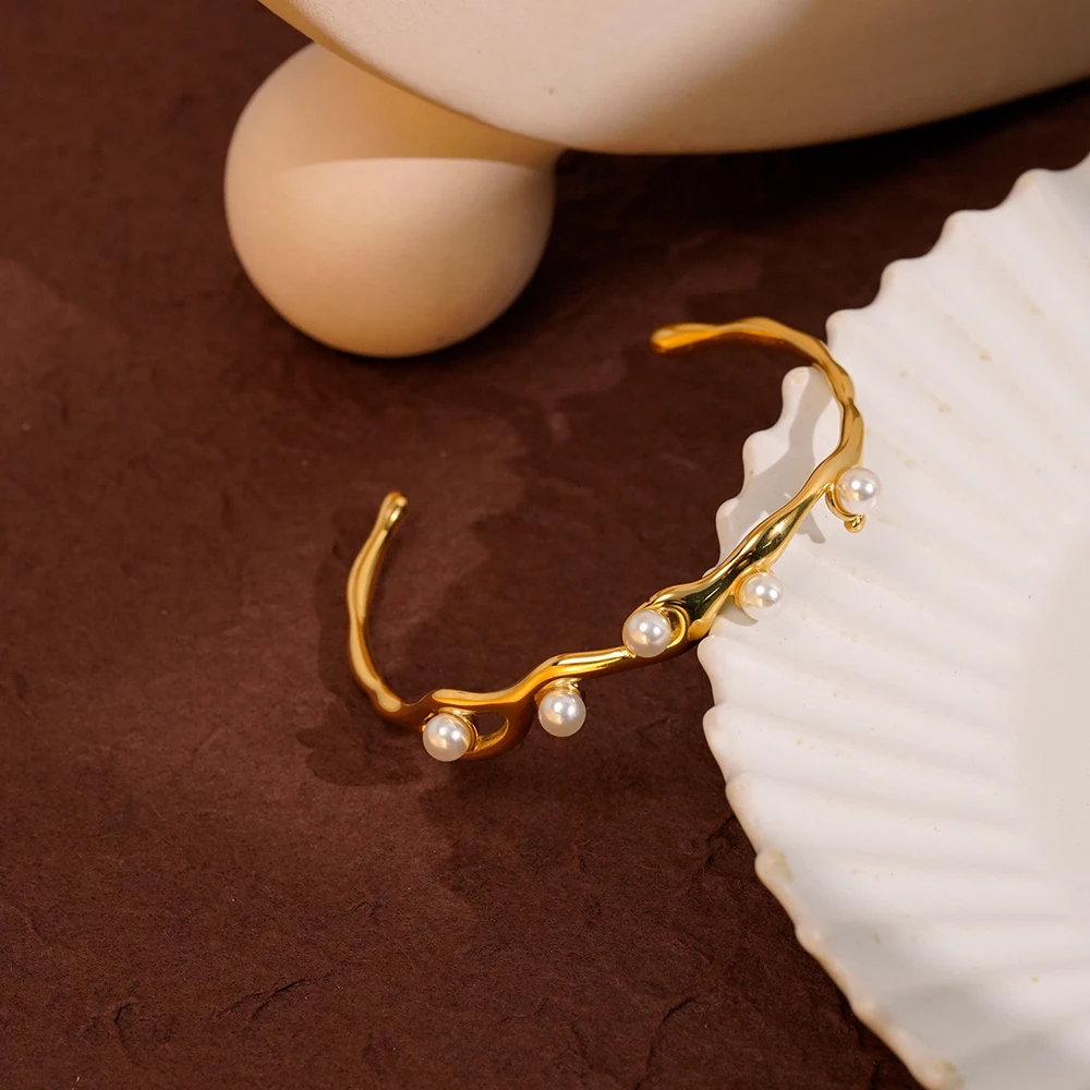 Branch Pearl Bracelet - Image 3