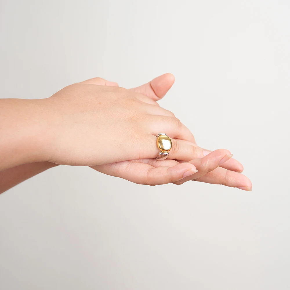 Geometry Oval Ring - Image 2