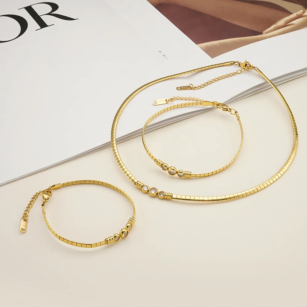Snake Zircon Necklace - Image 3