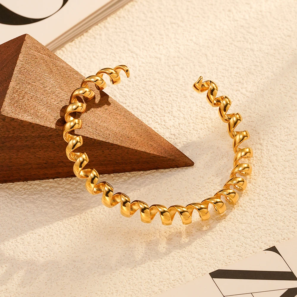 Line Bracelet - Image 3