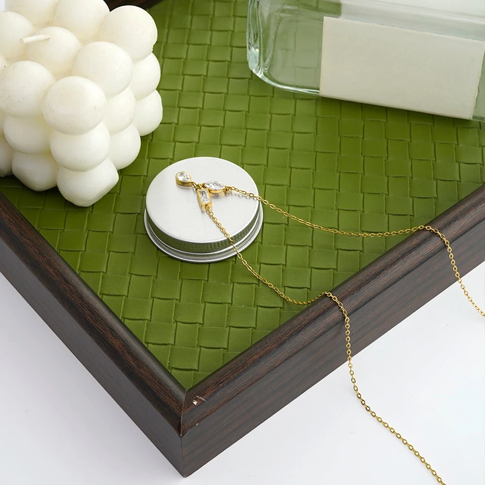 Rhombic Square Zircon Necklace - Image 5