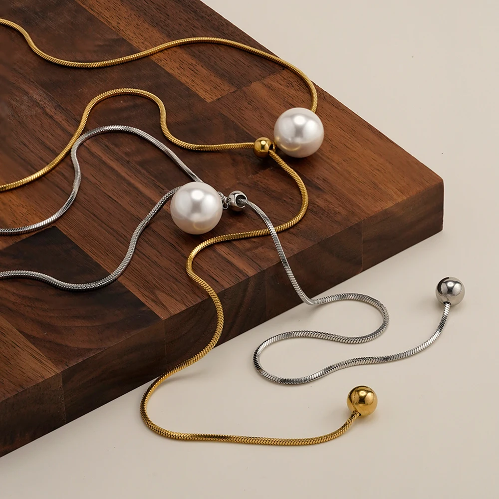 Snake Pearl Movable Necklace - Image 4