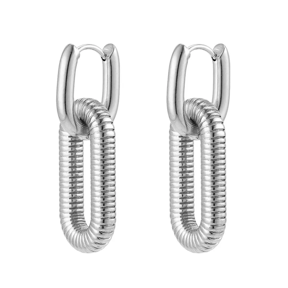 Twist U Shape Stud Earrings - Image 7