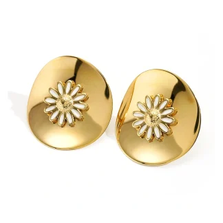 Oval Daisy Stud Earrings
