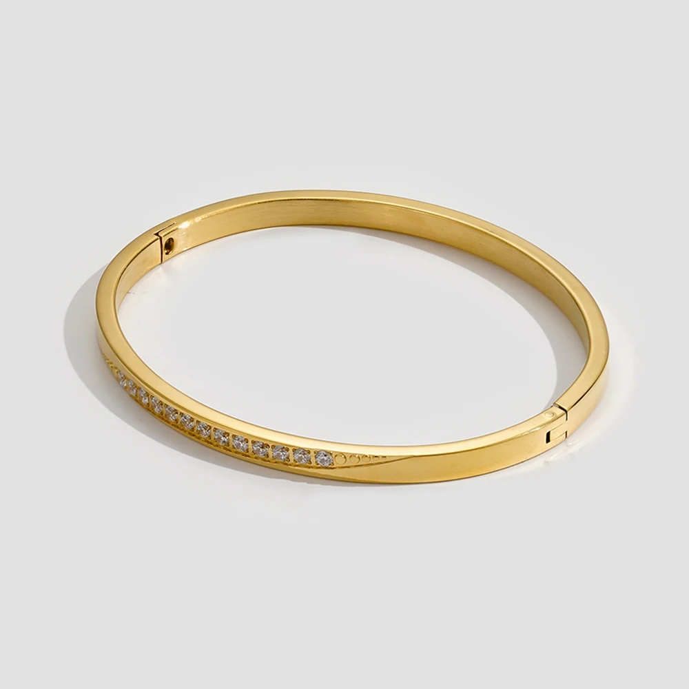 Curve Zircon Bracelet - Image 4