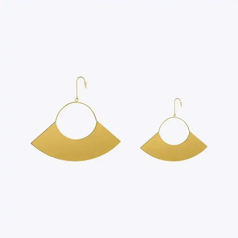 Wide Fan Earrings Matte - Image 2