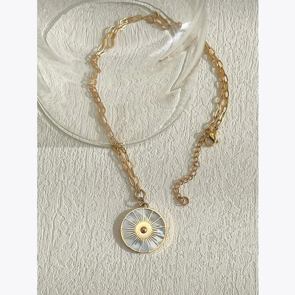 Sun Flower Shell Necklace - Image 2