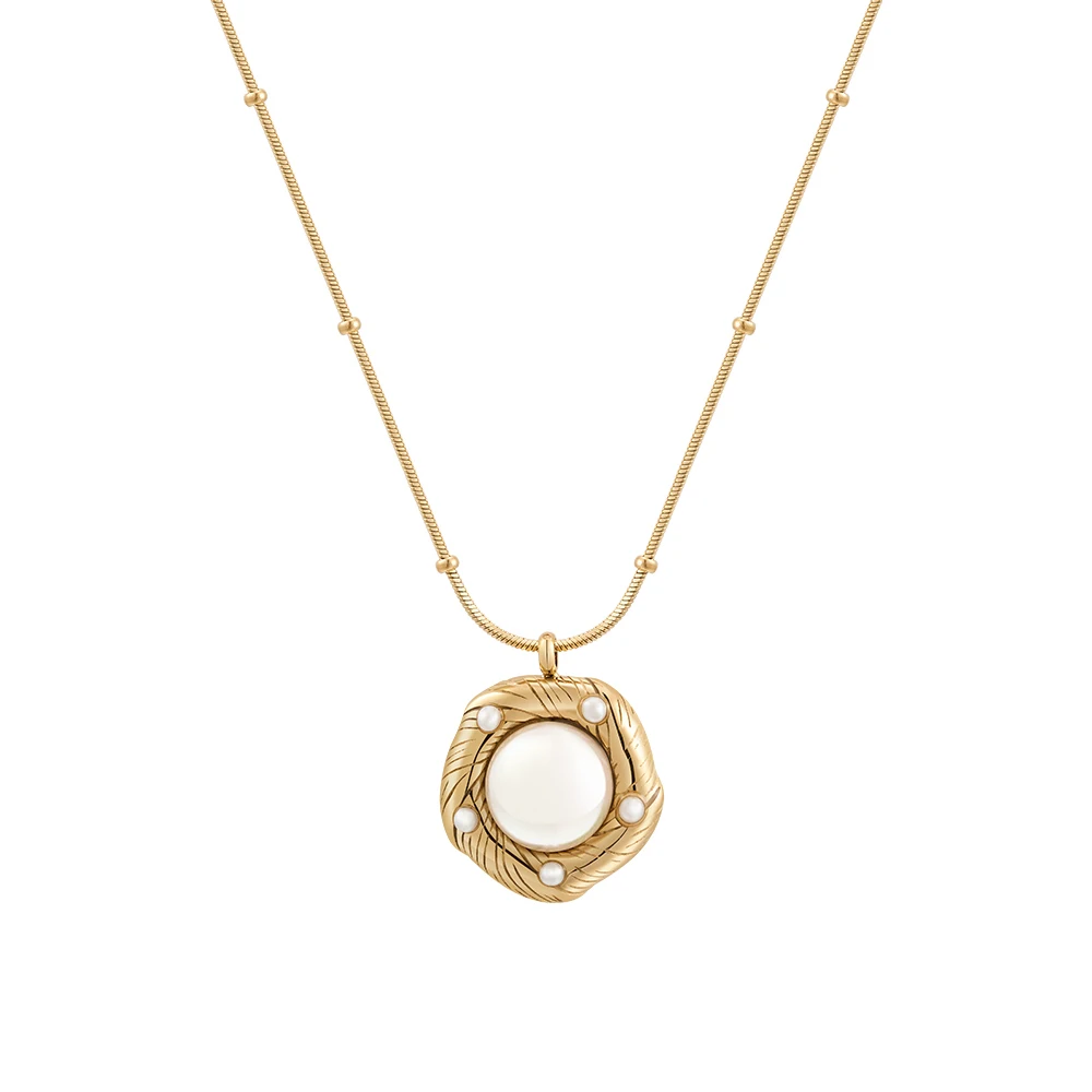 Pearl Pendant Necklace - Image 5