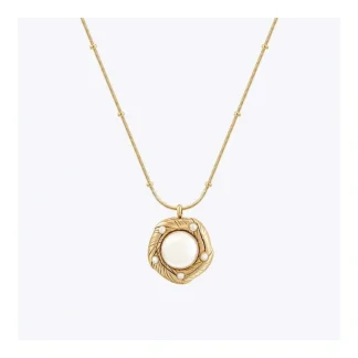 Pearl Pendant Necklace