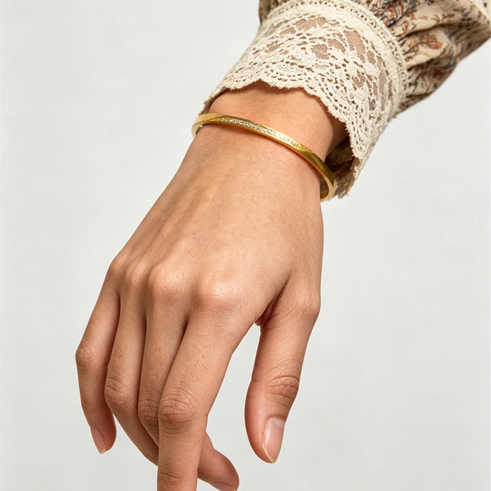 Curve Zircon Bracelet - Image 2