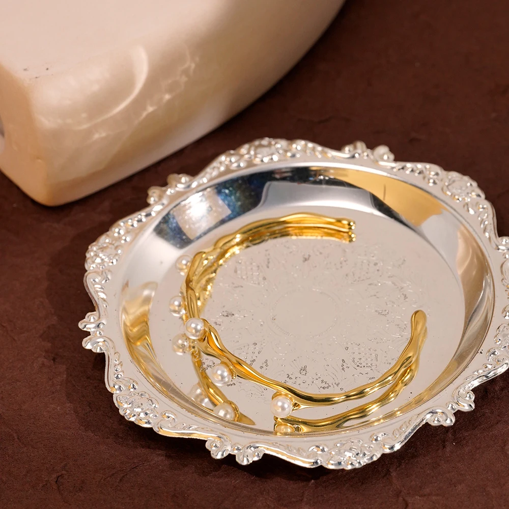 Branch Pearl Bracelet - Image 4