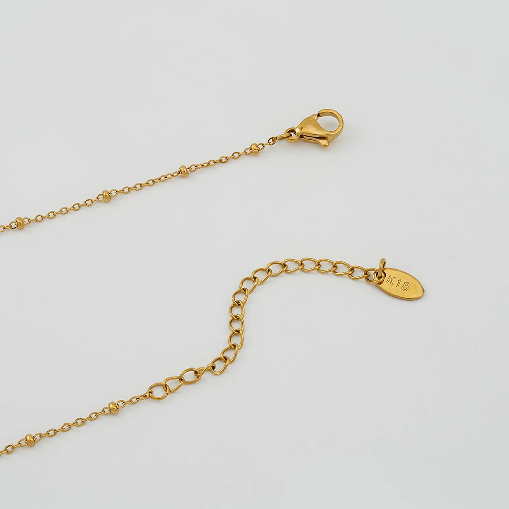 Pearl Flower Necklace - Image 4