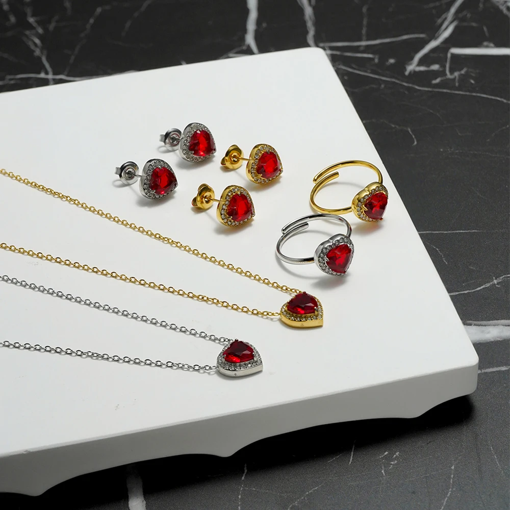 Luck Heart Red Stone Necklace - Image 2