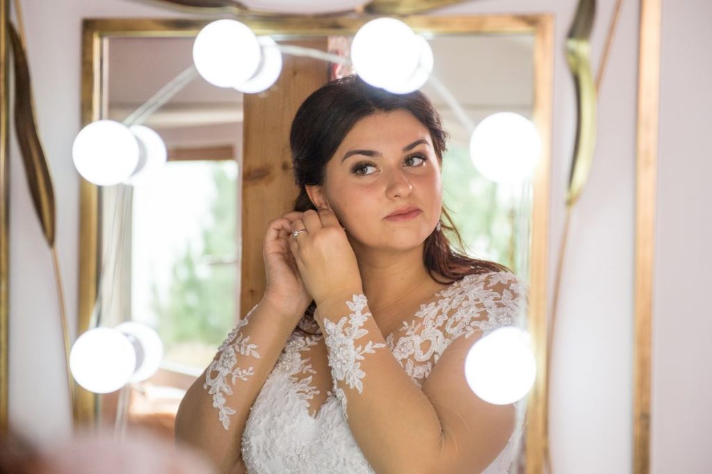 Bridal Accessories Guide: Choosing the Perfect Jewellery for Your Special Day
