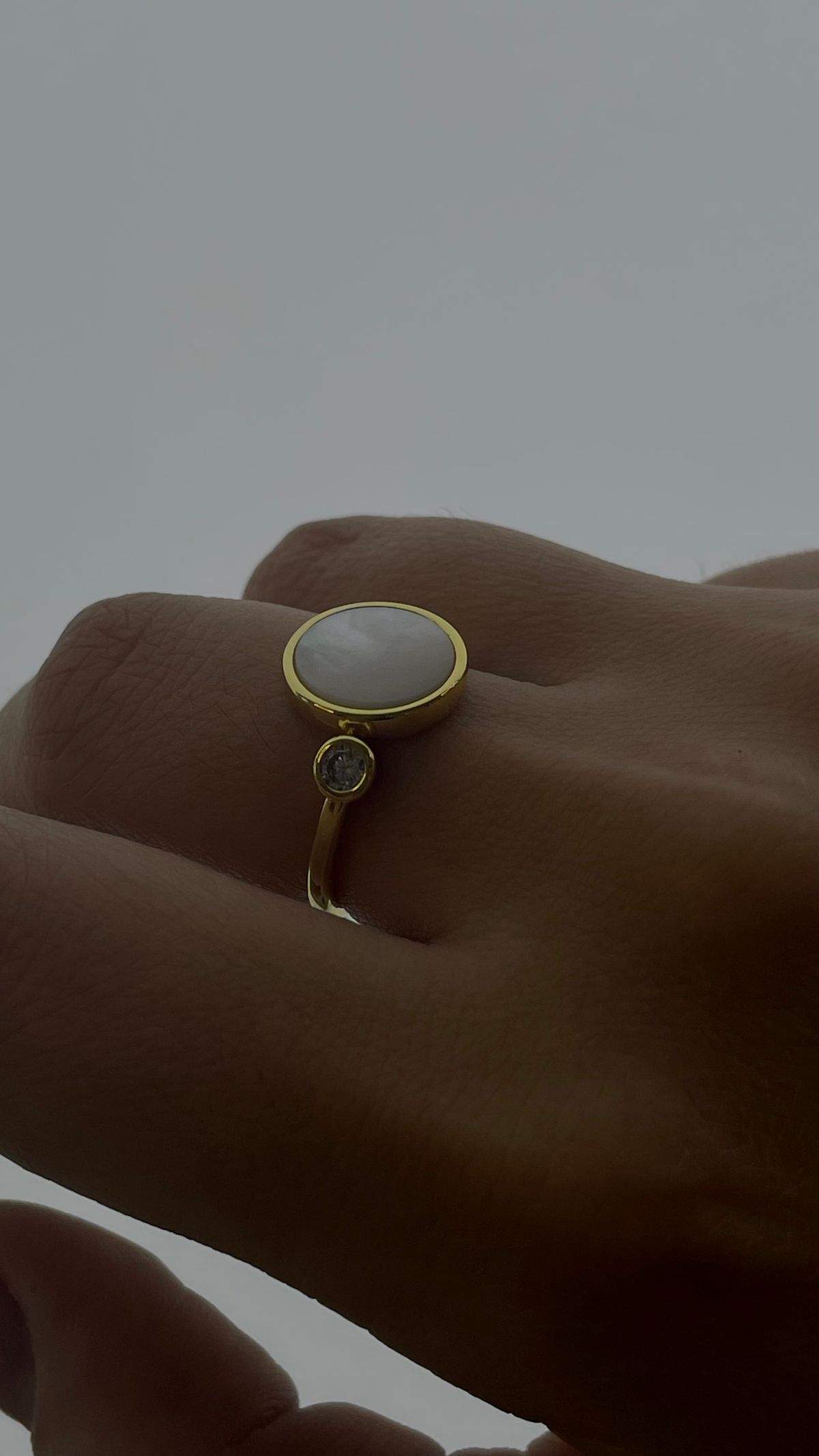 The bezel setting surrounds the stone with a smooth rim of metal for maximum protection.
