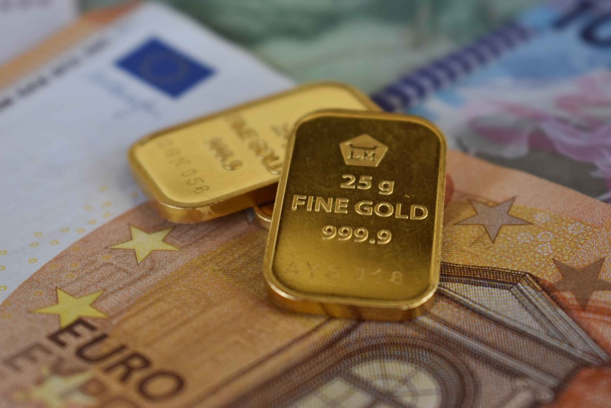 Solid gold contains gold throughout the entire piece — the ultimate heirloom.